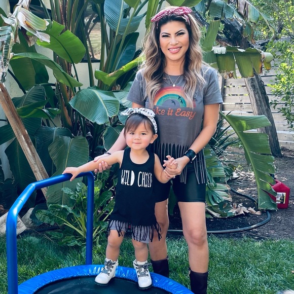 😃Meet your seller! 😃❤💋 - Picture 3 of 5